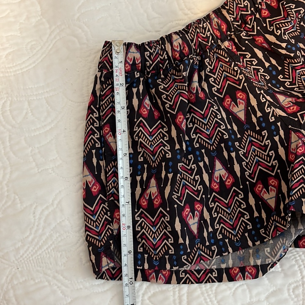 Patagonia womens XS baggie shorts. Short inseam with pockets - Picture 4 of 5